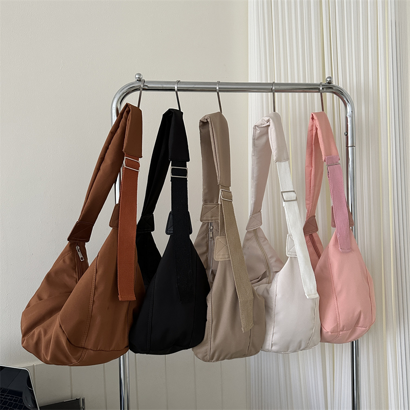 New Casual Nylon Women Bags Shoulder Bag Woman Crossbody Bag Hobo Bags Dumpling Bag Large Capacity Female Half Moon Totes
