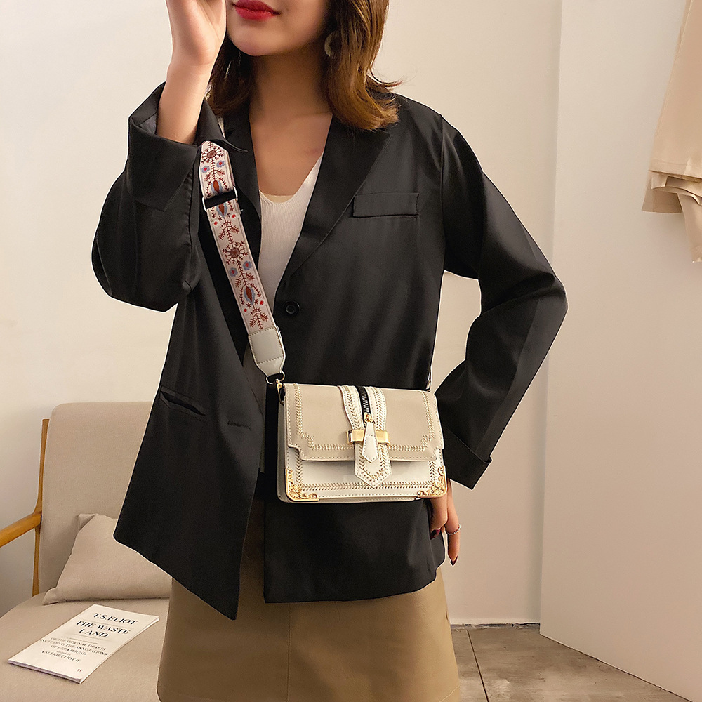 Small Bag Foreign Style Women's Bag New 2021 Fashion Simple Single Shoulder Bag Mori Retro Broadband Messenger Bag