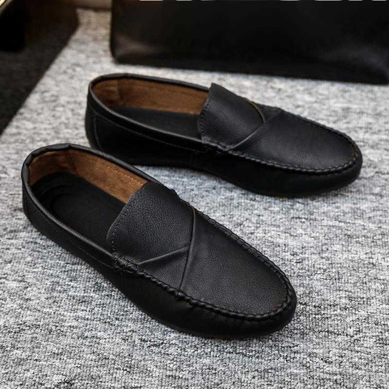 CMM Summer Mens Loafers Mens Leather Shoes Casual Trend Korean Version British Shoes New Summer Soft Soled Lazy Shoes