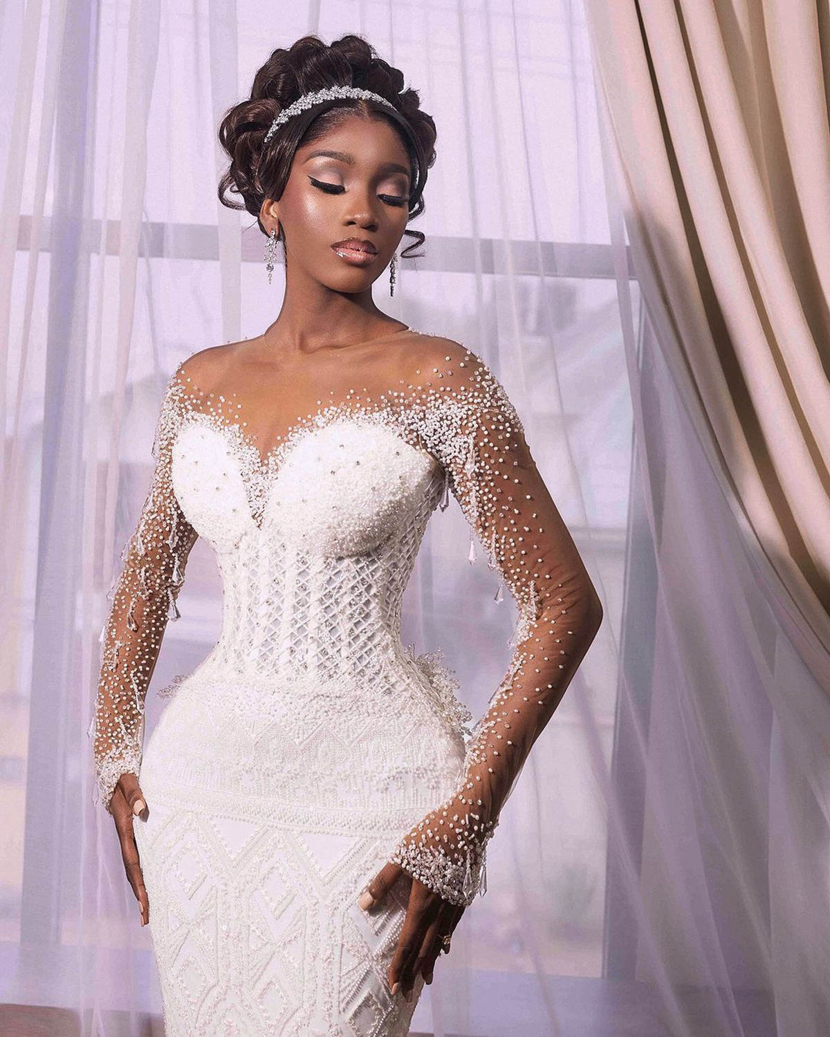Elegant Wedding Dress Beading Rhinestone Bridal Gowns Detachable Train Long Sleeves Princess Bride Dress Plus Size Custom Made Vestidos De Novia