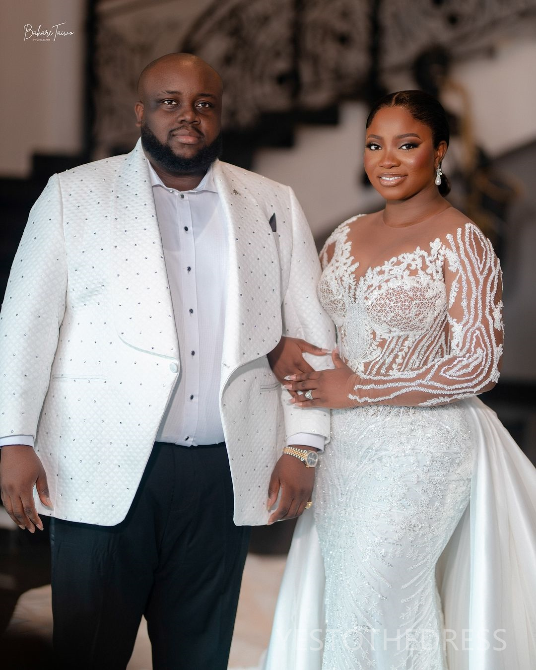 2024 African Plus Size Wedding Dresses For Bride Mermaid Bridal Gowns Detachable Train Sheer Neck Long Sleeves Illusion Beaded Lace Rhinestone Pearls 