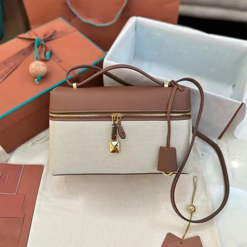 Shoulder Niche Design Fashion Handheld Microfiber Leather Gold Buckle Small Square Casual Daily Underarm Crossbody Bag