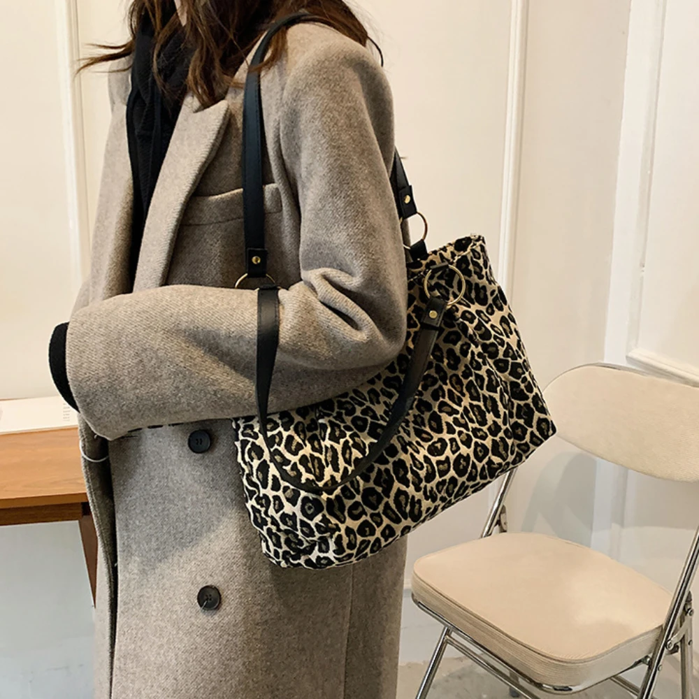 New Fashion Tote Bags Shopping and Travel Canvas Bags New Women Popular Handbags Large Capacity Leopard Shoulder Bags Сумка