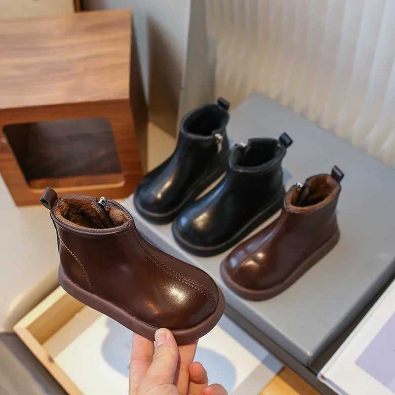 Winter Childrens Boots Warm Plush Girl Snow Boots Fashion Causal Outdoor Kids Shoes Solid Color Versatile Boys Cotton BootsXJ241206