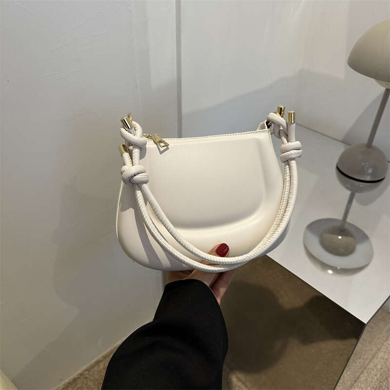 Crossbody 2024 New PU Fashion Solid Color Temperament Underarm Stylish Single Shoulder Versatile Women's Bag