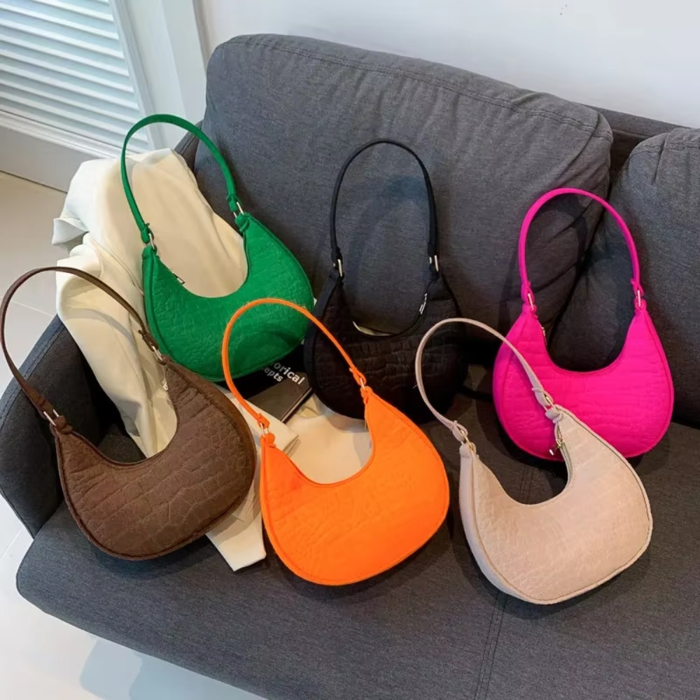 Casual Shoulder Bags Women Felt Stone Pattern Underarm Bag Fashion Exquisite Crescent Saddle Bags Ladies Advanced Armpit Bag