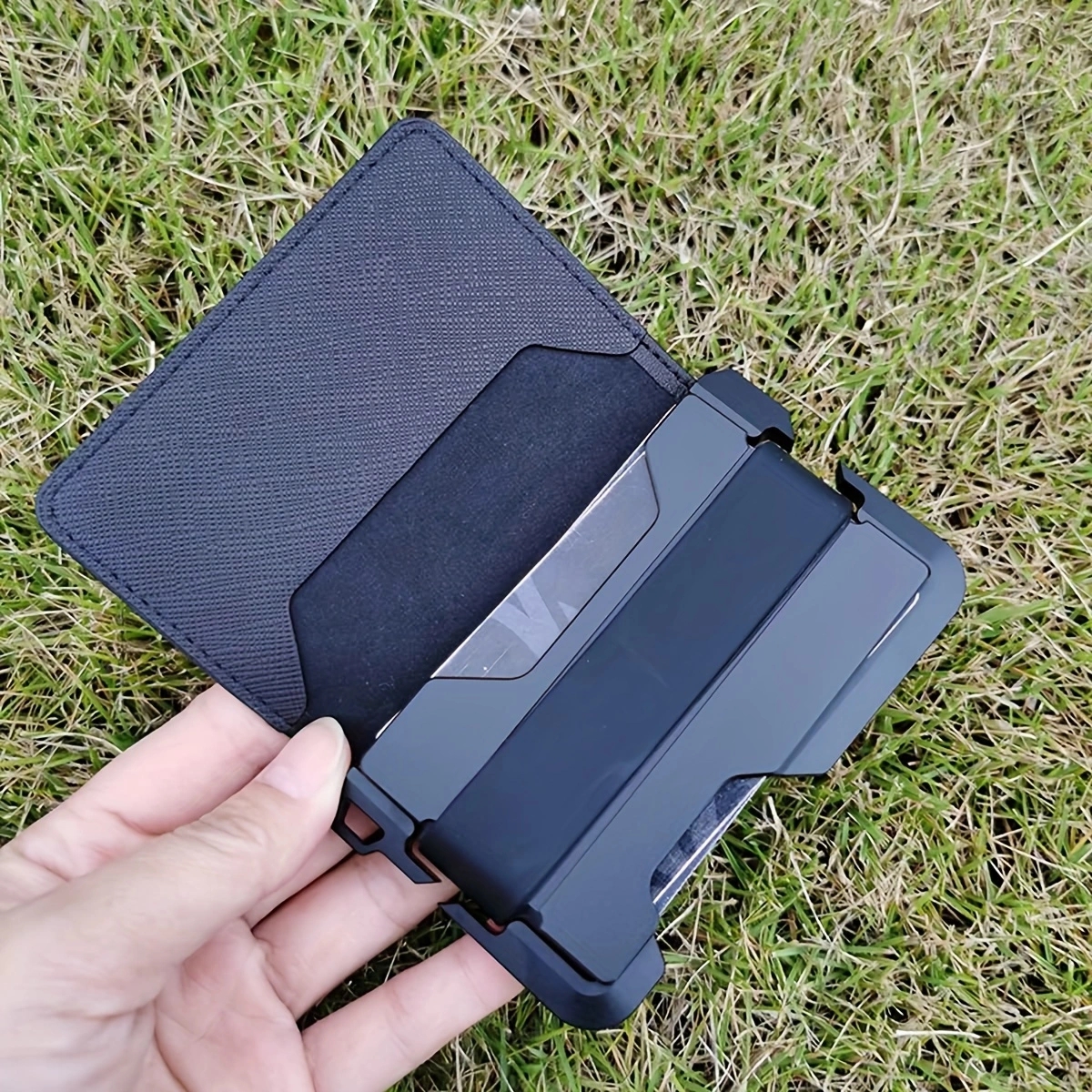 Men Smart Metal EDC Wallets with Genuine Leather and CNC Alum-RFID Blocking Extra Large Capacity Dapper Design Bifold Stylish