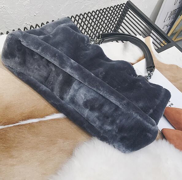 2020 autumn new plush women's bag handbag European and American fashion fur big bag
