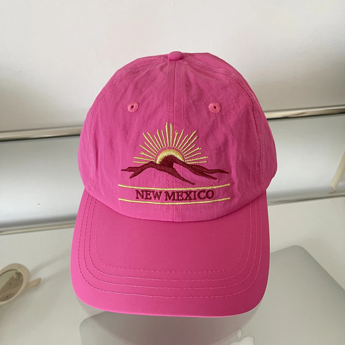 Womens mountain embroidery baseball cap Korean baseball cap mens outdoor UV sunscreen cap beach accessories 241107