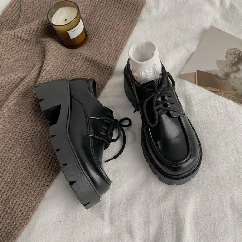 Uniform shoes small leather shoes British girl Japanese wild black retro Mary Jane shoes Lolita platform shoes low Hee 241106