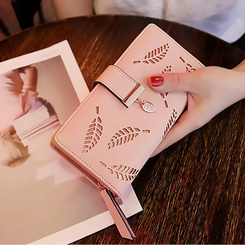 Women Wallet PU Leather Purse Female Long Gold Hollow Leaves Pouch Handbag For Coin Card Holders Clutch 241029