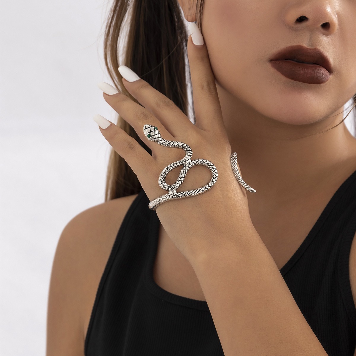 European and American New Retro Exaggerated Serpentine Bracelet Personalized Punk Open Palm Jewelry Cold Alloy Bracelet Hand Accessories