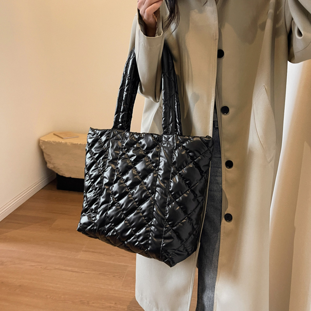 Women Padded Shoulder Bag Large Capacity Quilted Padded Bag Soft Lightweight Metallic Color Female Outdoor Shopping Bag
