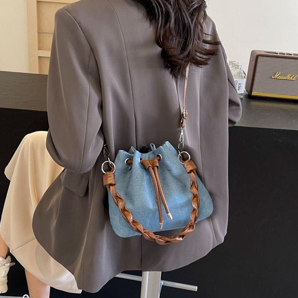 Women Stylish Crossbody Bag Adjustable Strap Denim Drawstring Bucket Bag Casual Commuting Bag Large Capacity for Party Vacation
