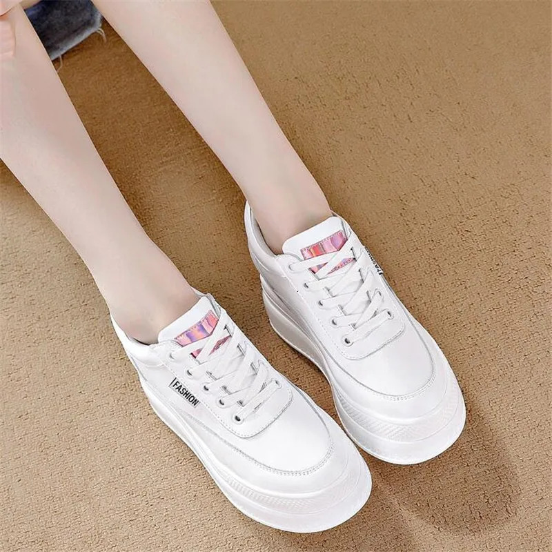 Spring Summer Autumn White Hidden Wedge High Heels Casual Shoes for Women 9CM Platform Shoes Elevator High Heels Walking Sports Shoes for Women 241106