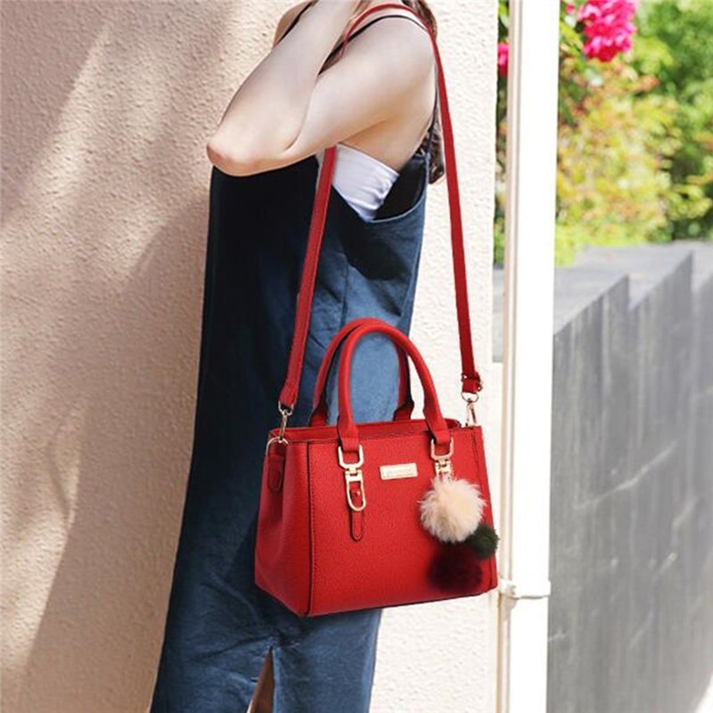 Luxury Handbag Women Bags Women Hairball Shoulder Bag Ladies Hand Bags Vintage Leather Messenger Bag Female Hand Bolso Bags