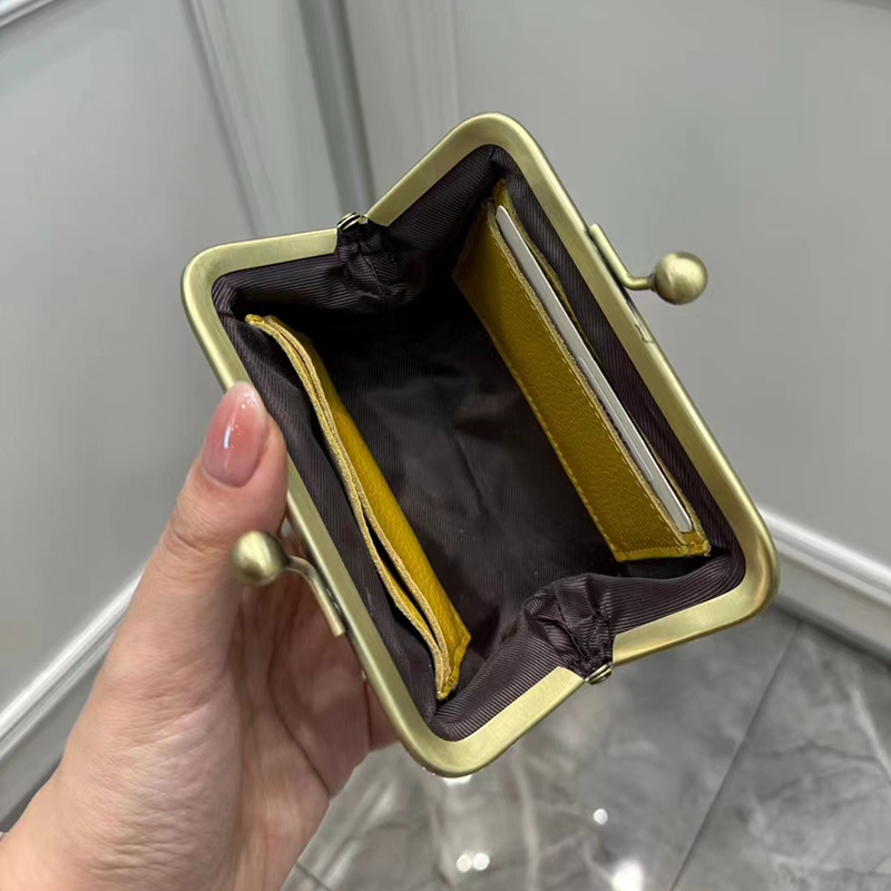 Soft Genuine Cow Leather Metal Frame Kiss Lock Lipstick Wallet Ladies Cowhide Small Organizer Bag Card Holders Coin Purse