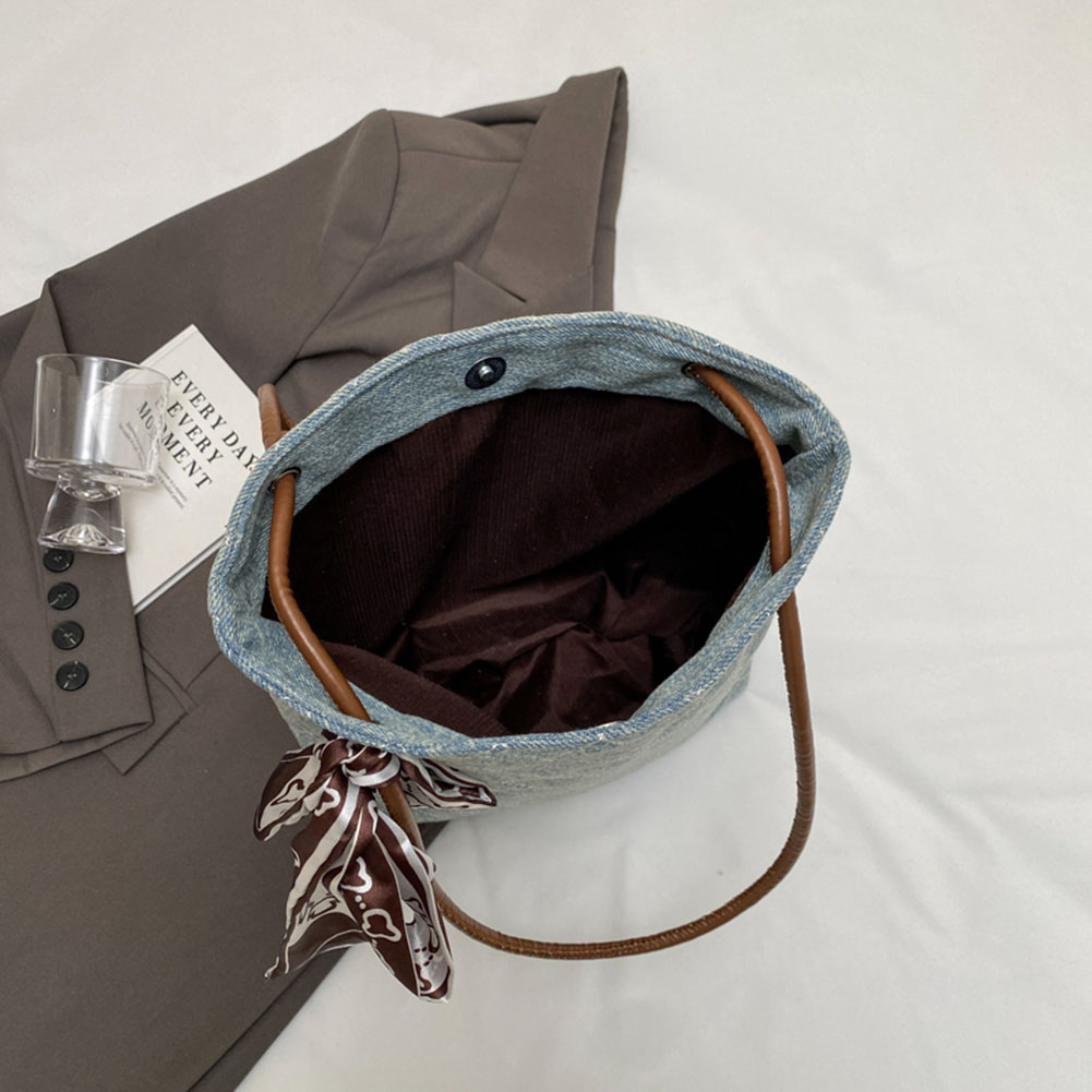 Women Denim Tote Bag Shopping Work Bag Hasp Closure Underarm Bags Large Capacity Chic Hobo Bag with Ribbon for Party Vacation