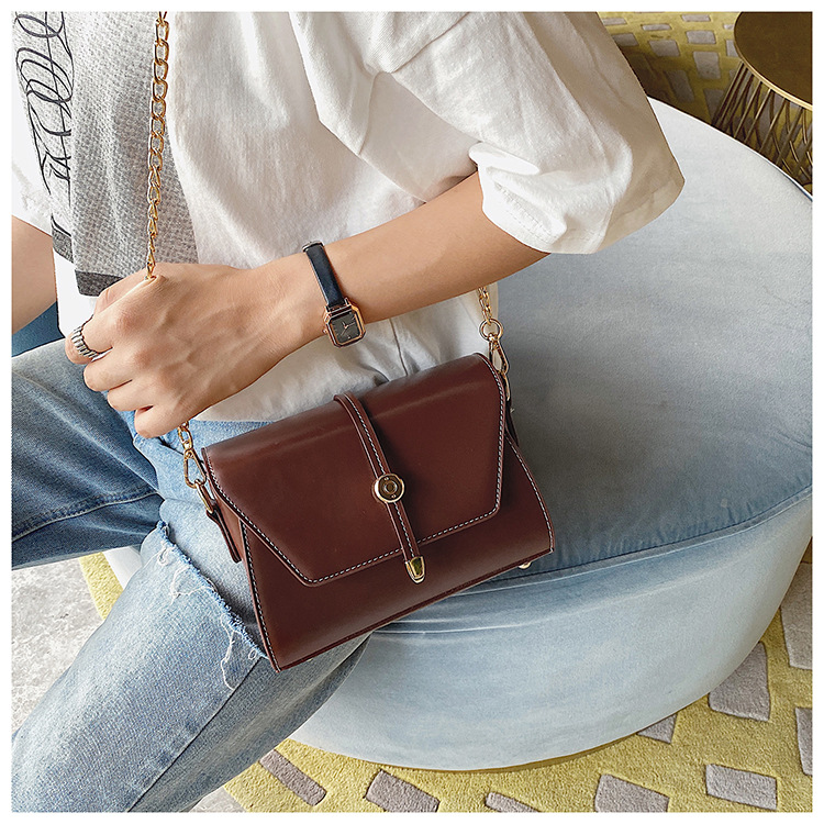 Retro messenger bag PU leather lady chain shoulder messenger bag lady designer wallet handbag fashion mobile phone bag