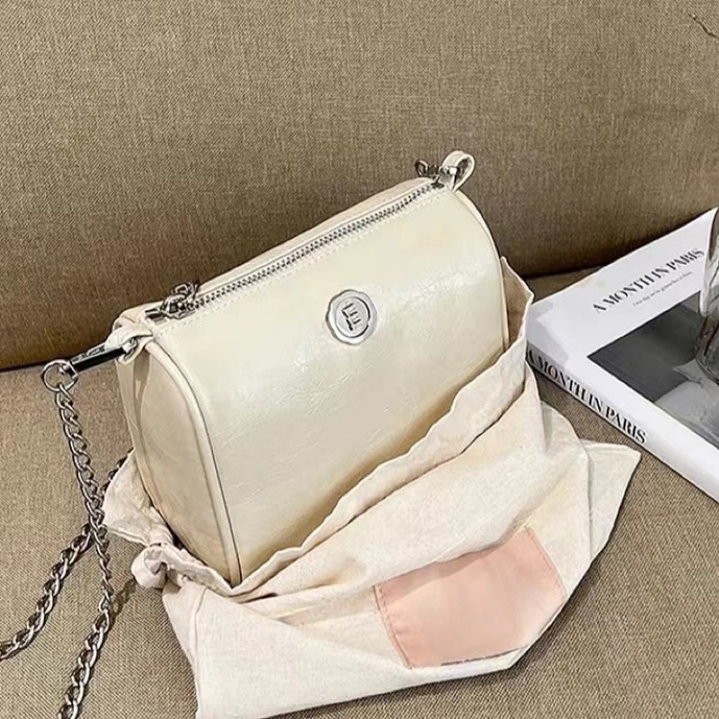 Lux Summer Mini Shoulder Bag for Women Minitmute Pu Leather Chain Bag Fashion Trendy Small Bag for Trip