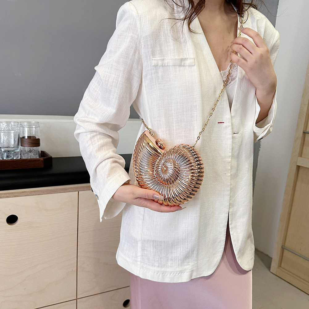 Conch Shape Evening Clutch Purse Acrylic Fashion Evening Bags Stylish Crossbody Bag Novelty Clutch Bag for Women Girls