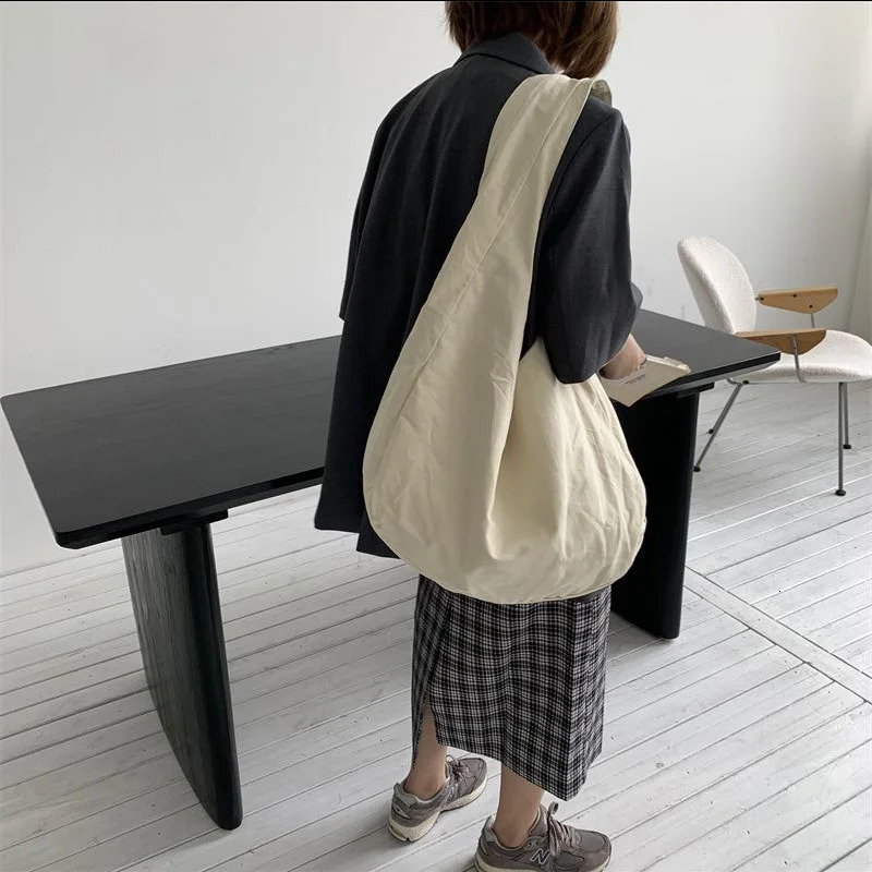 Large capacity dumpling shoulder bag womens canvas cross body bag retro fashion homeless messenger bag solid color womens handbag 241106
