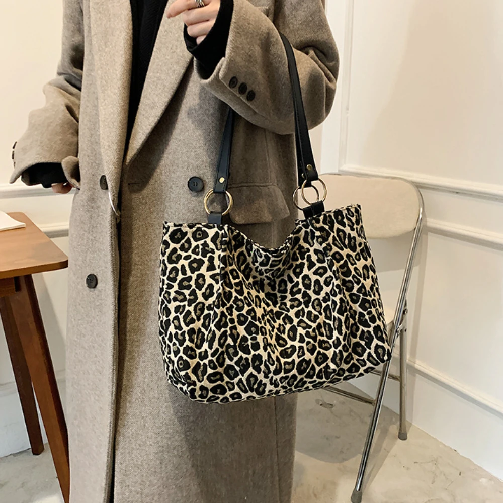 New Fashion Tote Bags Shopping and Travel Canvas Bags New Women Popular Handbags Large Capacity Leopard Shoulder Bags Сумка