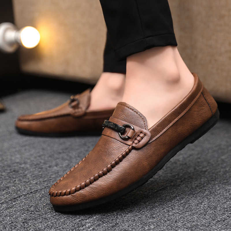 CMM Low Cut Mens Soft Soled Shoes One Foot Loafers Durable and Trendy Handmade High End British Business Lazy Leather Shoes