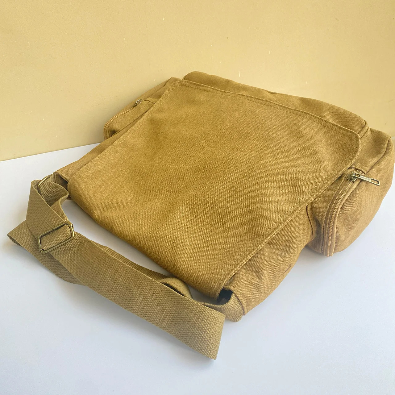 Men Fashion Shoulder Bag Large Capacity Lightweight Simple Canvas Retro n High Quality Crossbody 241106