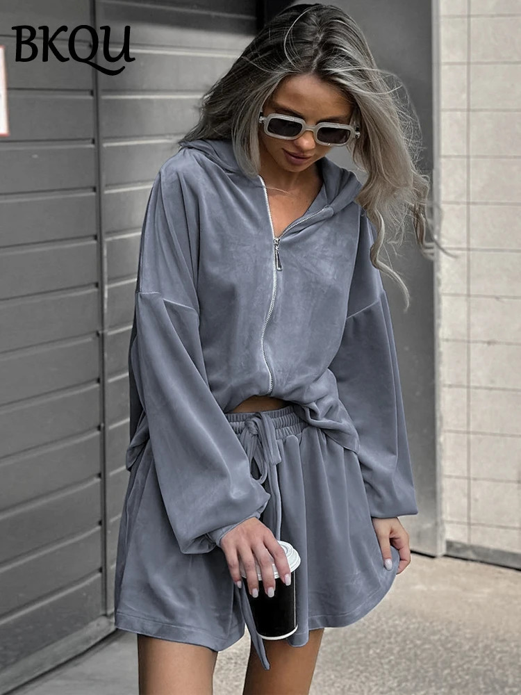 BKQU Fashion Velvet Shorts 2 Pieces Sets Women Long Sleeve Zipper Hooded Sweatshirts Casual Lace-Up Shorts Matching Outfits 2024 241107