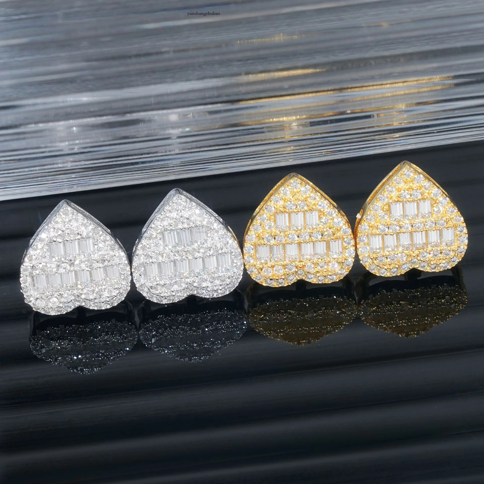 Yellow White Gold Plated Sterg Sier VVS Baguette Moissanite Heart Earrings Studs Nice Gift for Men Women