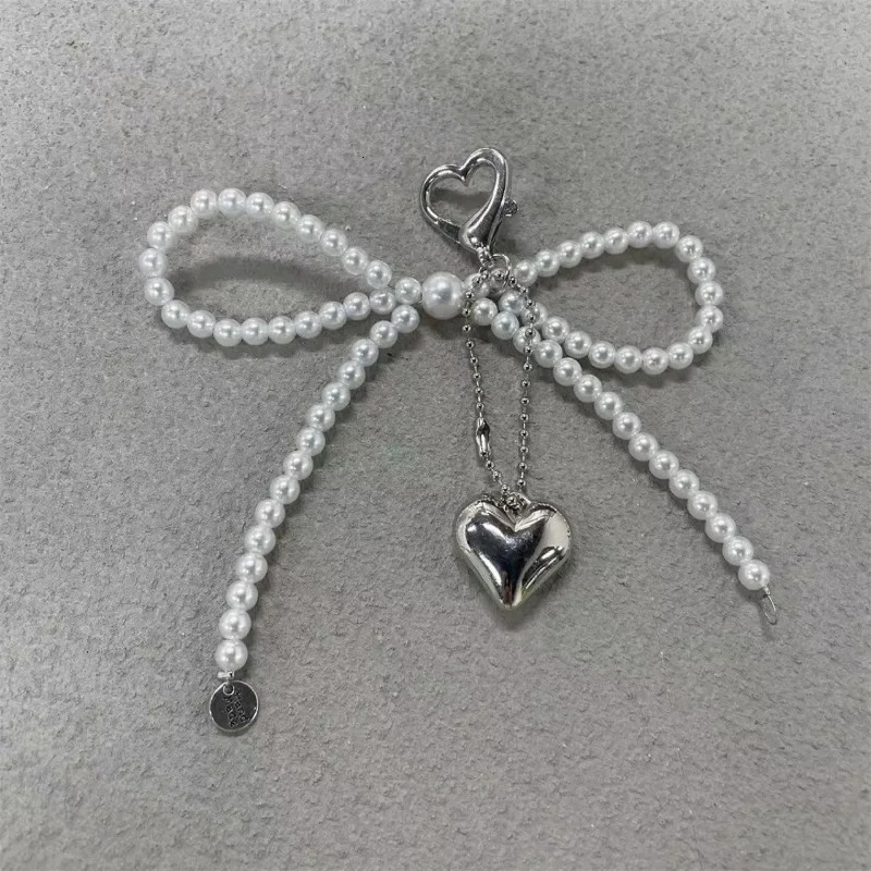 Butterfly Knot Pearl Keychain Butterfly Knot Heart shaped Phone Pendant Simulated Pearl Bag Keychain Birthday Party Gift Jewelry Accessories 241107