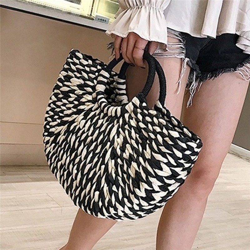 Newly Summer Handmade Bags for Women Beach Weaving Straw Bag Wrapped Beach Bag Moon Shaped Top Handle Handbags Totes Femme