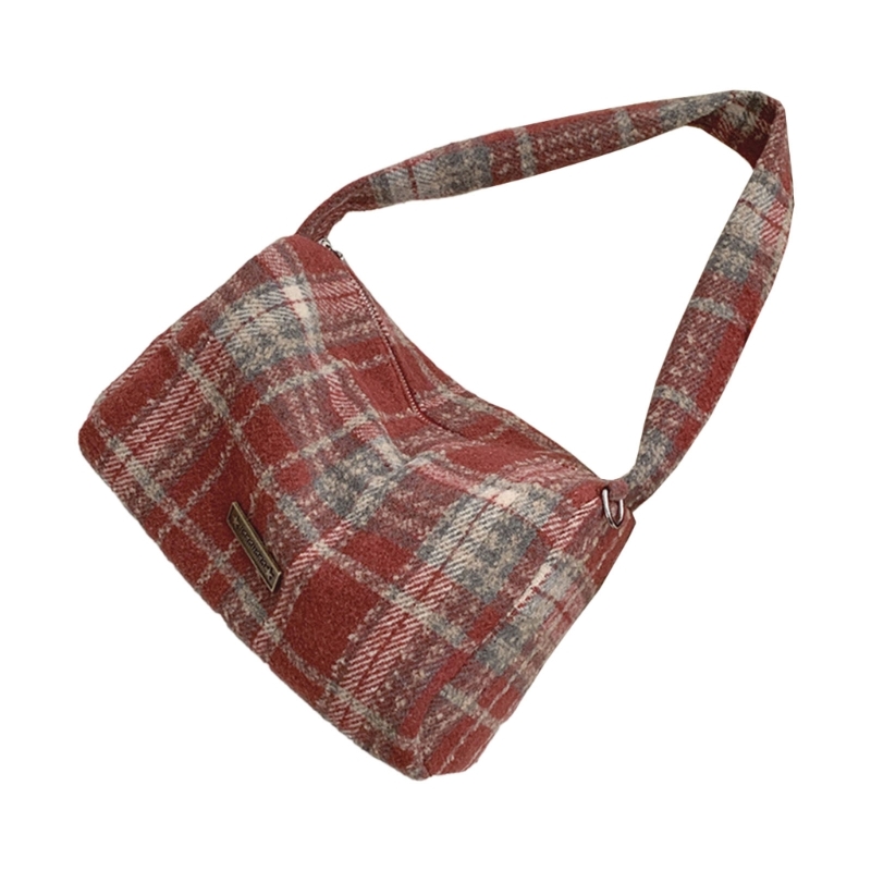 Chic Underarm Bag for Fashion Enthusiasts Stylish Shoulder Handbag Perfect for Any Occasion