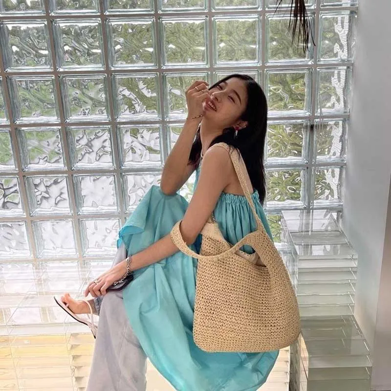 Fashion Straw Women Shoulder Bags Paper Woven Female Handbags Large Capacity Summer Beach Straw Bags Casual Tote Purses