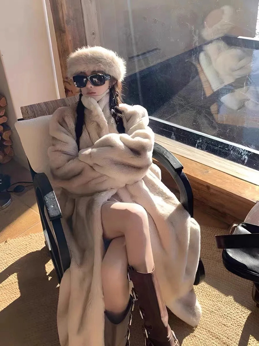 Fur faux mink coat standing collar fur leather jacket warm coat fashionable womens winter coat gradient stripes high-quality 241107