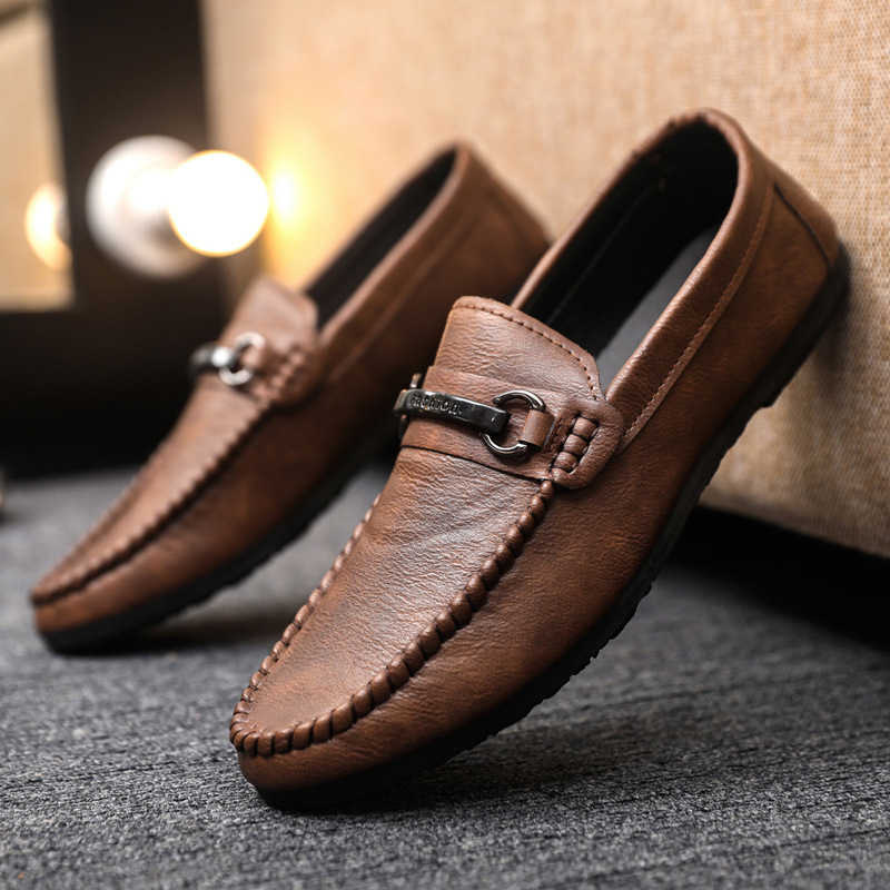 CMM Low Cut Mens Soft Soled Shoes One Foot Loafers Durable and Trendy Handmade High End British Business Lazy Leather Shoes