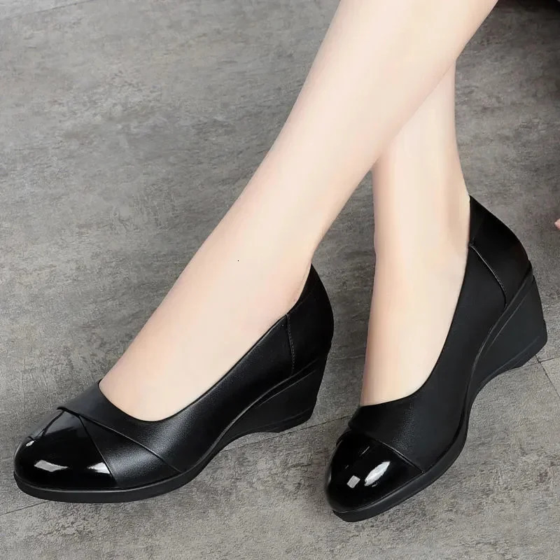 Women Fashion Light Weight Wedge Heel Comfort Spring Autumn Shoes Lady Casual Sweet Home Outside Black Leather Pumps E1419 241106