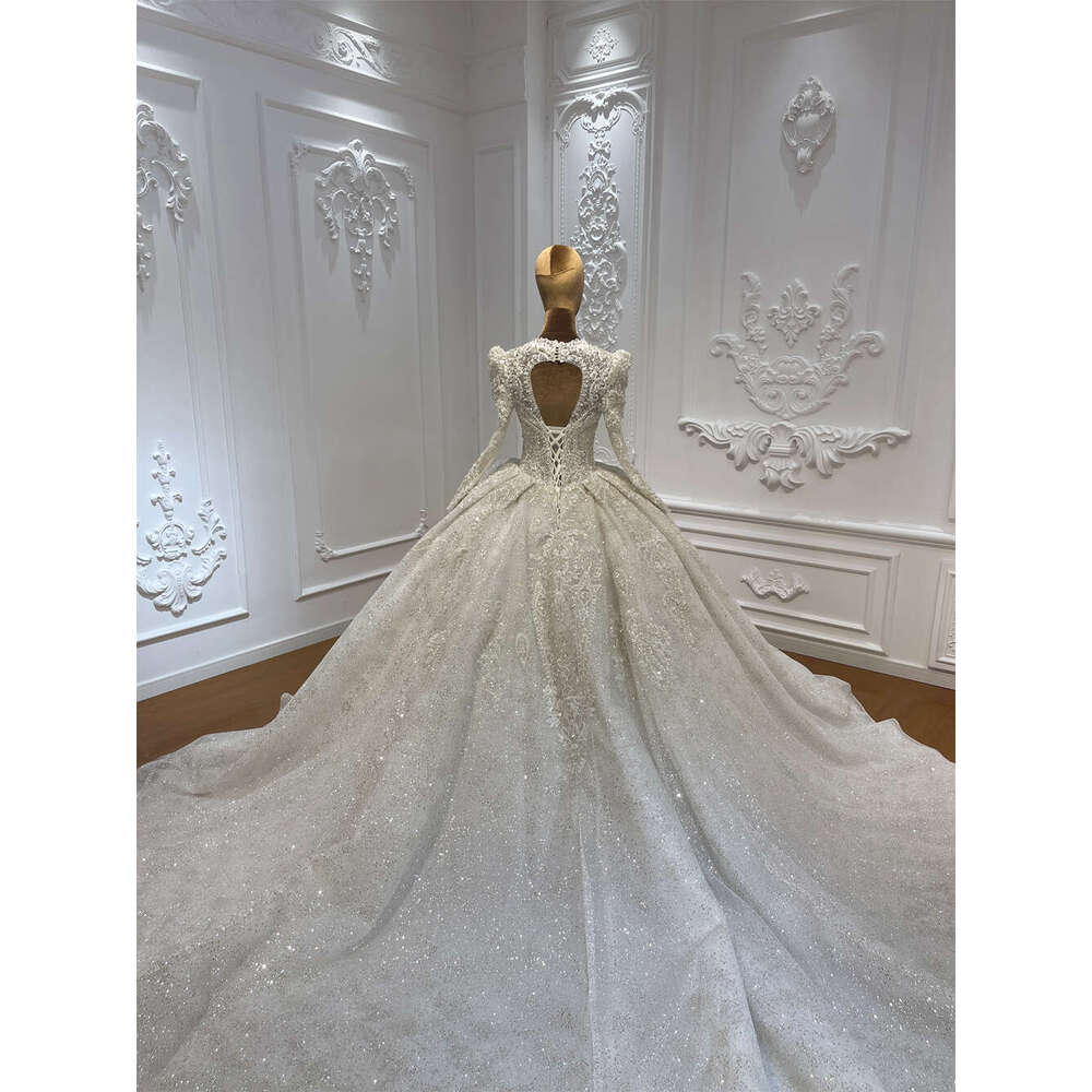 Customzied Elegant V-neck Good Price Bridal Ball Gown Wedding Dress