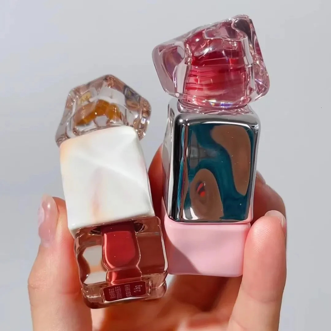 Mistine Latte Lip Glaze Juicy lipstick Double texture Double effect Water based lipstick Soft Mist lipstick Cosmetics 241107 ww