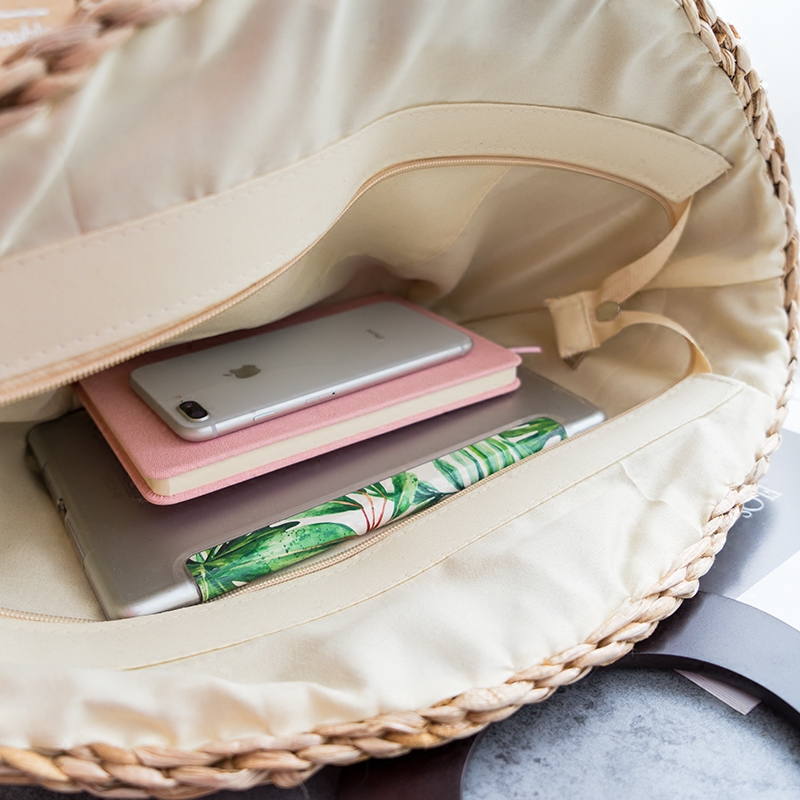 Retro simple handmade straw bag Summer new Portable hand bag Women's holiday casual bag