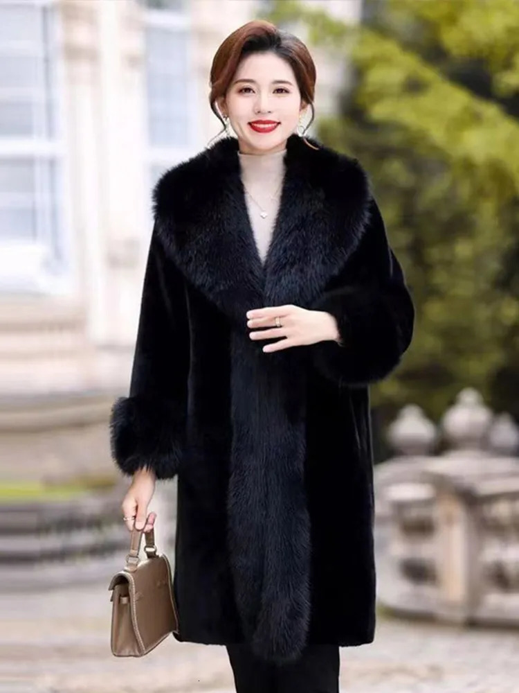 Artificial fur coat womens winter fluffy jacket fox fur collar fashionable artificial mink fur plush medium long coat elegant fur coat 241107