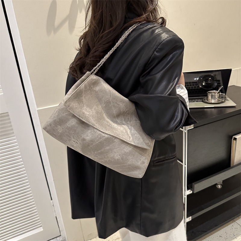 2024 Autumn New Fashion Casual Shoulder Bag Trend Retro Large Capacity Bags for Women Handbags Crossbody