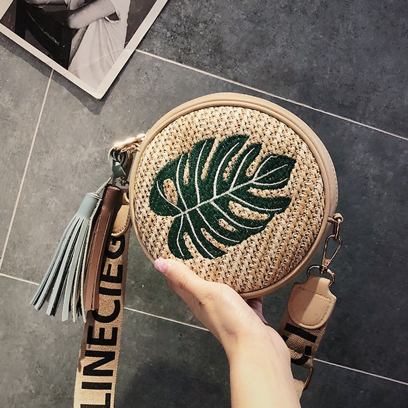 2018 Woven Bag Women Casual Summer Shoulder bags Female Pineapple Leaf Tassel Fashion Plant Zipper Lady Crossbody Bag Circular