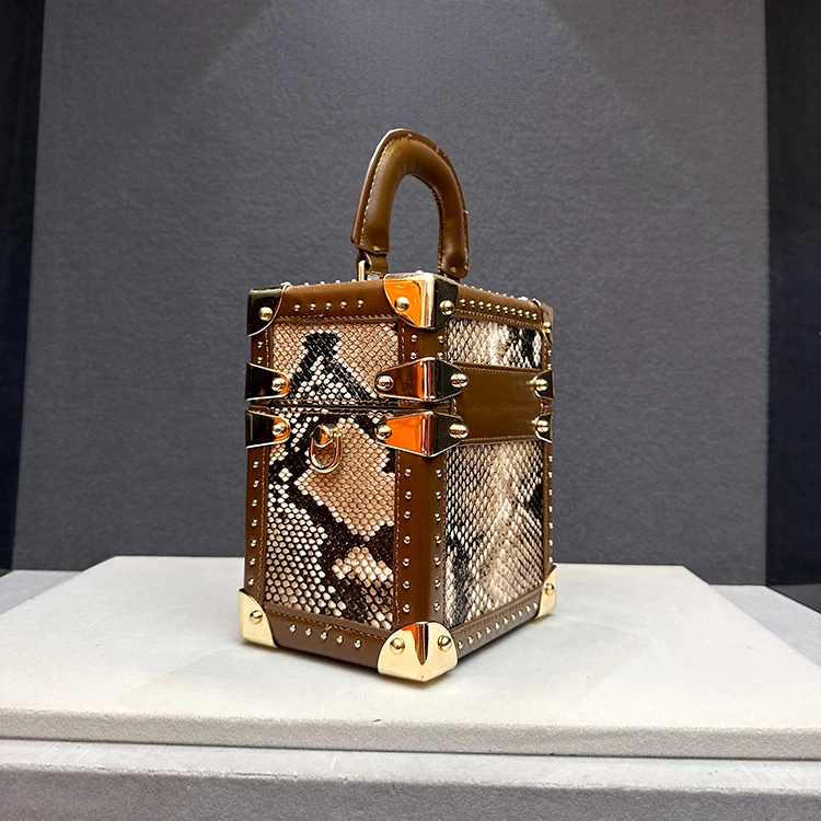 Bolso de cuero cuadrado para mujer, bandolera de mano de marca de diseñador de lujo, de alta calidad, a la moda, gran oferta, 2023