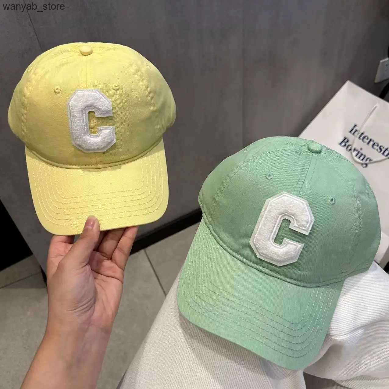Ball Caps Fluorescent Yellow Duck Tongue Hat C-Letter Fashion Hip Hop Hat Casual Hat Korean Street Minimalist Sunset Baseball Hat L240910