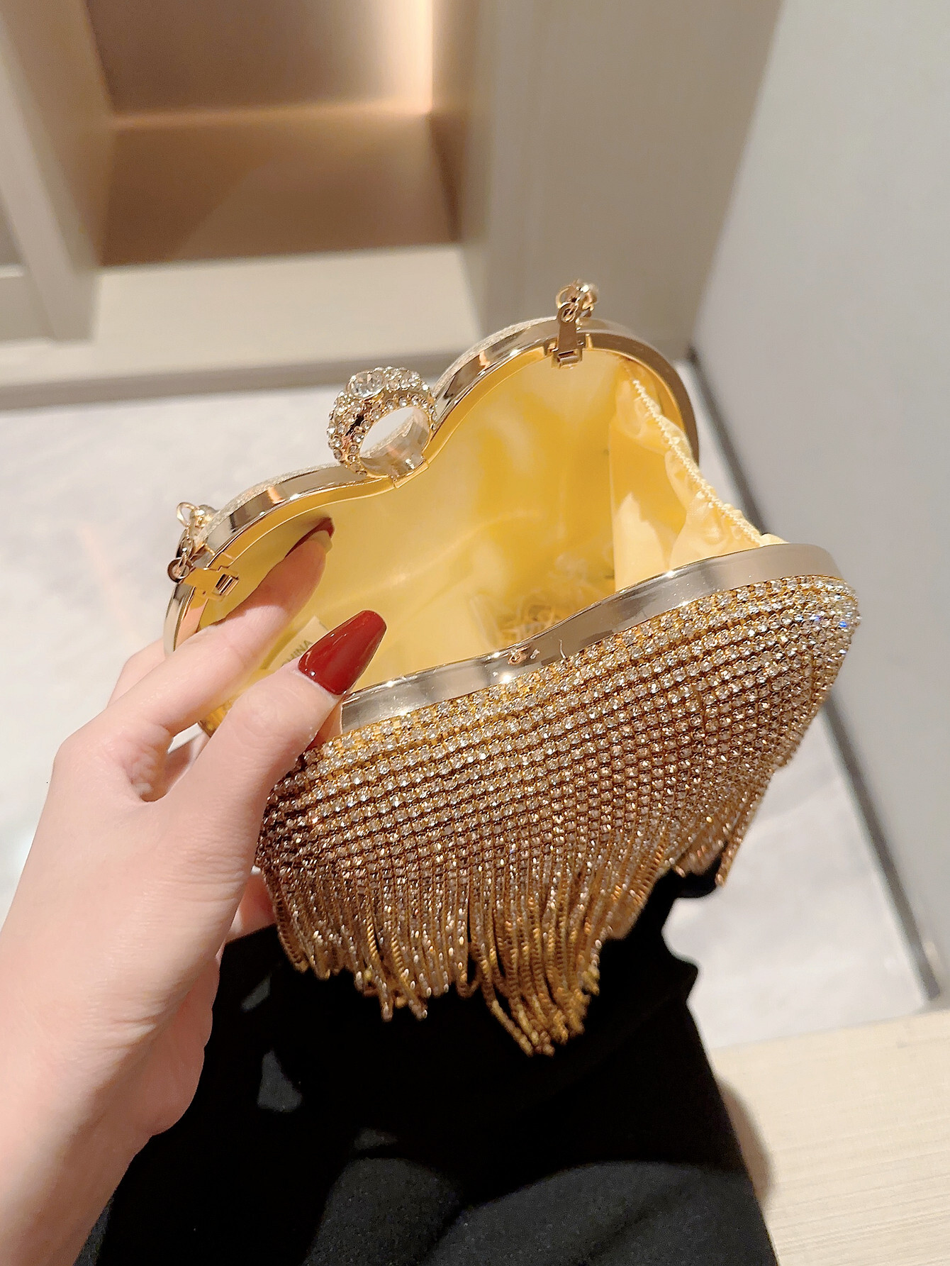 Women's Fashion Rhie Tassel Heart Shaped Handbags Evening Party Prom Dress Bags