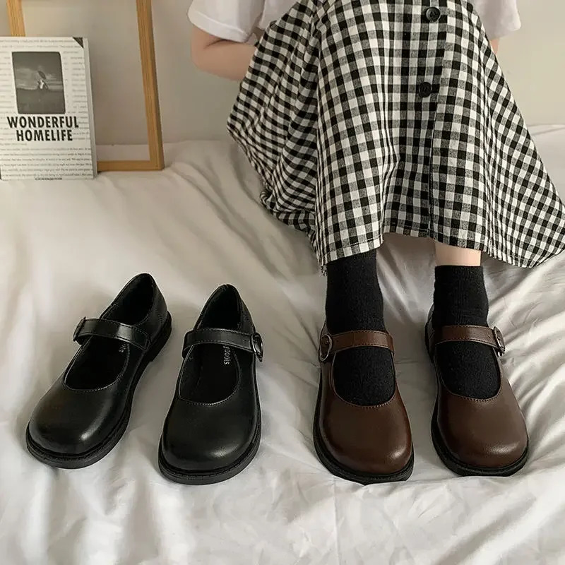 Retro British Style Forest Girl System Small Leather Shoes Womens Versatile Soft Girl Black Shallow Mouth Fashion Leather Shoes 241106