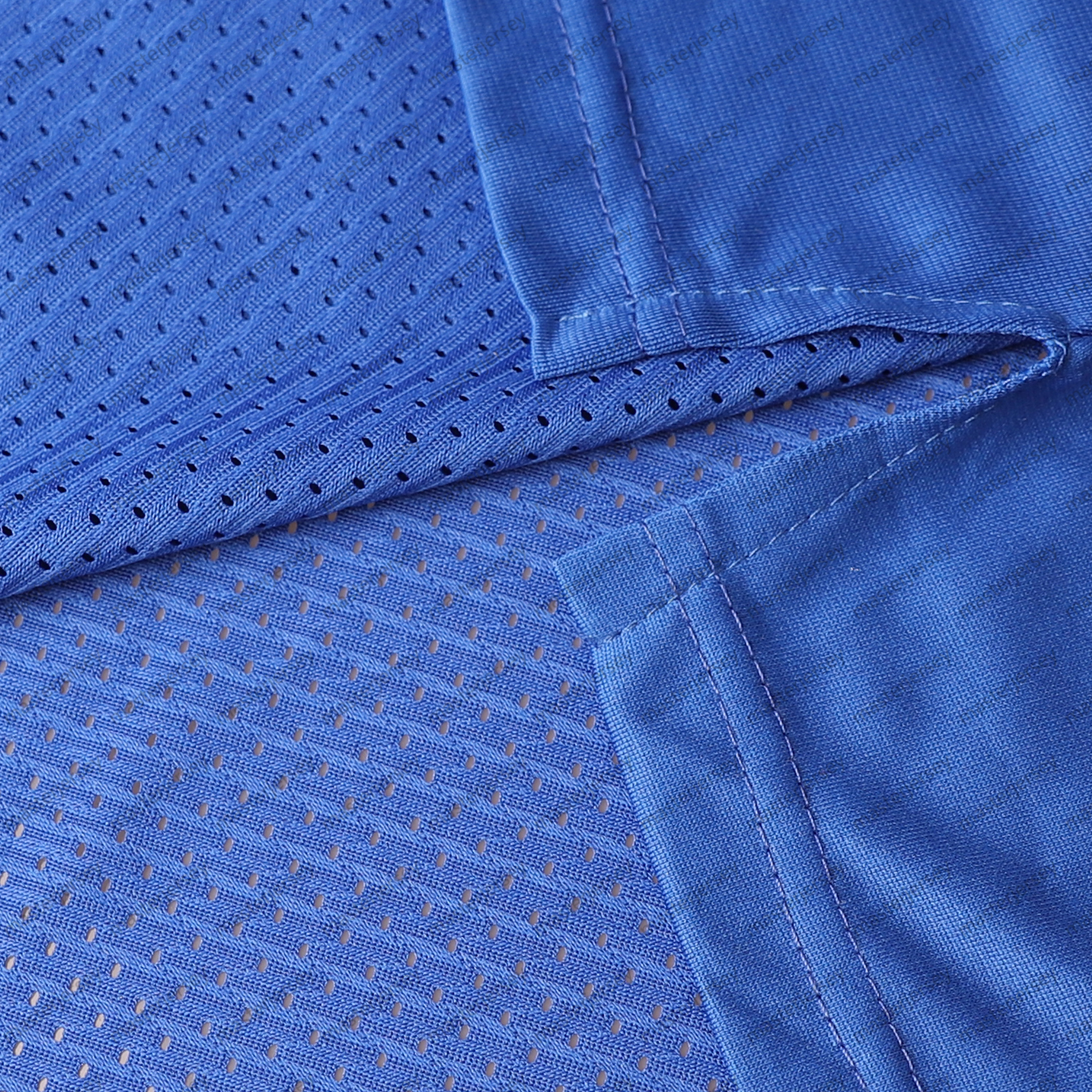 #82 TWEEDER Comfy V-Neck Football Jerseys Men Mesh Embroidery for Training and Competition Breathable Moisture-Wicking Short Sleeve Top for Active jer