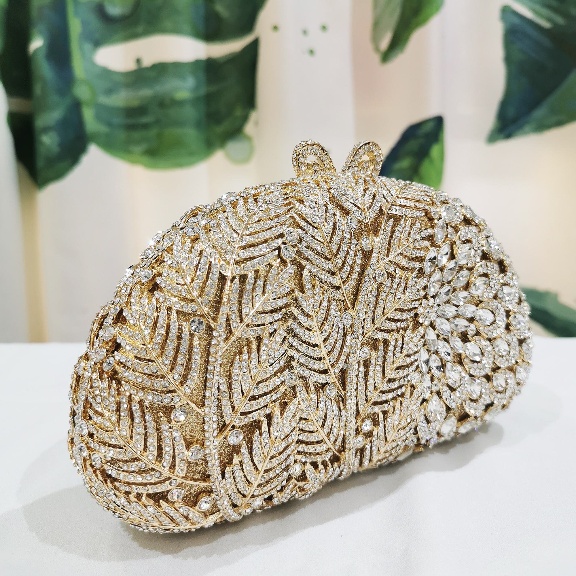 White Rhinestone Purse Leaves Gold Metal Crystal Clutch Bag Evening Purses Diamond Shell Shape Women’s Chain Shoulder Handbags